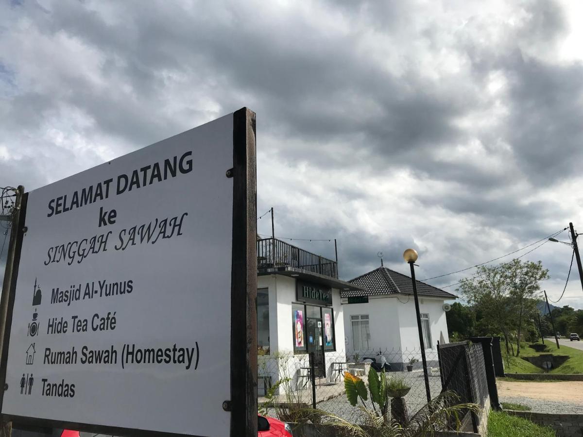 Rumah Sawah Homestay ปาเซร์ปูเตะห์ ภายนอก รูปภาพ
