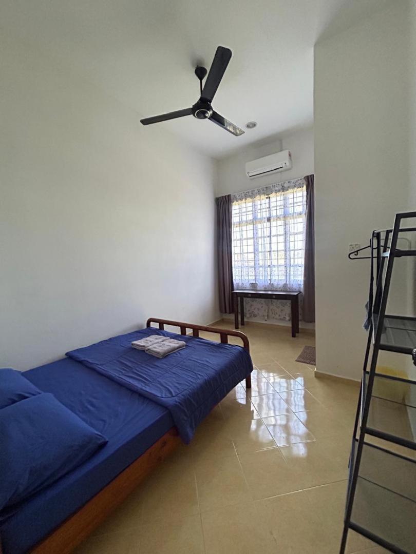 Rumah Sawah Homestay ปาเซร์ปูเตะห์ ภายนอก รูปภาพ
